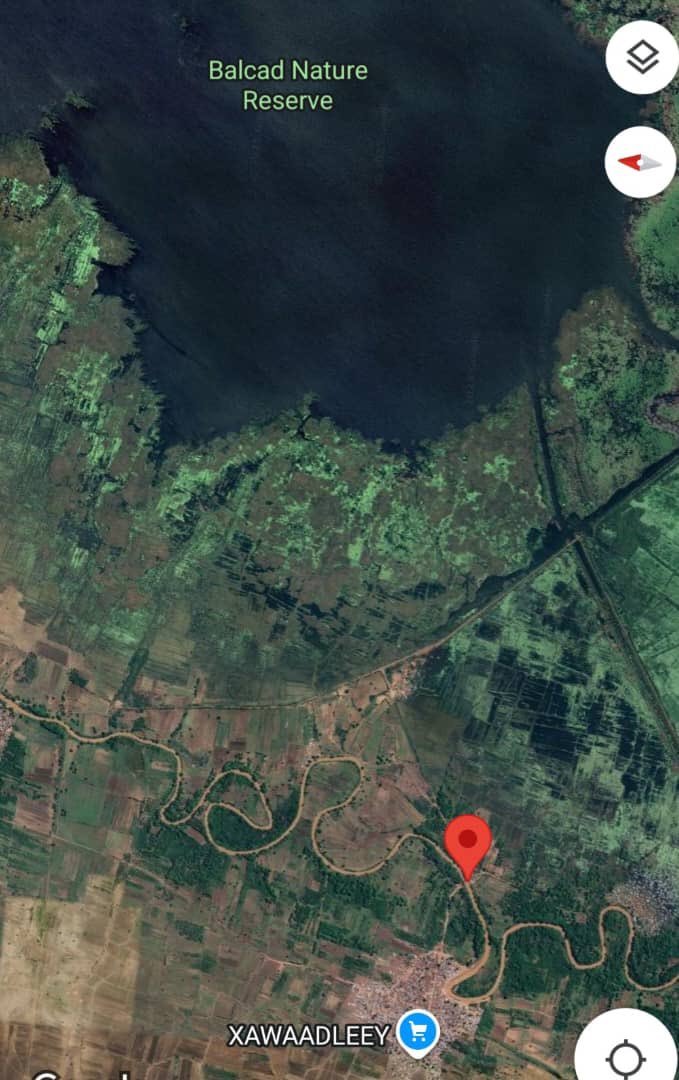 Des militants d'Al-Shabaab auraient contraint les troupes burundaises et certains combattants locaux à quitter leurs camps situés dans le village stratégique de Xawaadley, situé au Moyen-Shabelle, à environ 50 km au nord de Mogadiscio. Depuis trois jours, les militants inondent délibérément la zone avec l'eau de la réserve naturelle de Bal'ad, la plus grande réserve d'eau de Somalie. Une source locale a indiqué que des habitants ont signalé que des militants d'Al-Shabaab avaient été repérés à Xawaadley lundi. Xawaadley est doté d'un pont stratégique reliant la région à la moitié sud du pays.